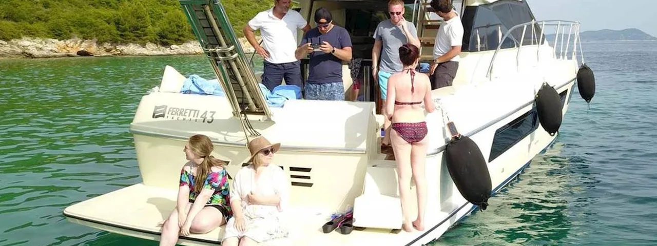 Ferretti 43: Elafiti Islands Private Boat Tour from Dubrovnik