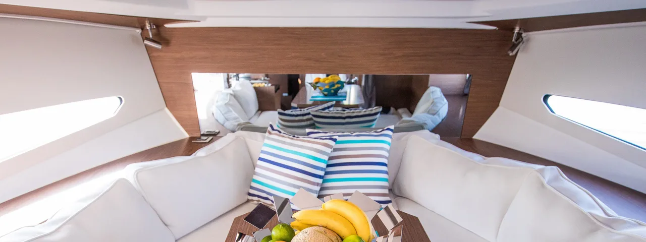 Jeanneau Leader 30 Outboard: Dubrovnik Private Boat Tour