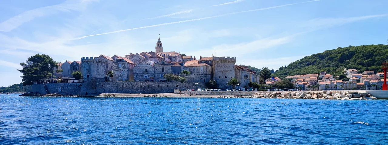 Dubrovnik -> Korcula -> Hvar (or vice versa) - Private Boat Tour