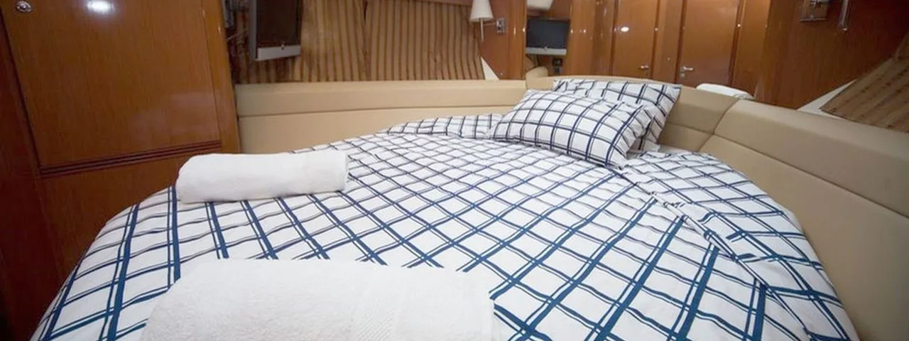 Jeanneau 42 Fly: Elafiti Islands Private Boat Tour from Dubrovnik