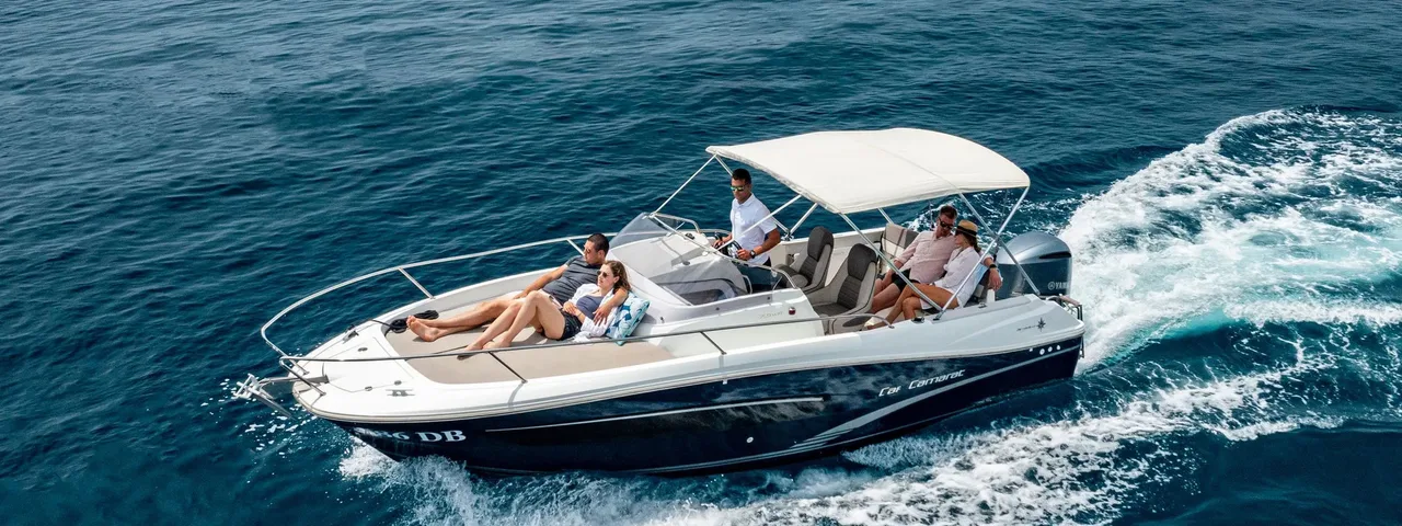 Explore the Dubrovnik waters with our premium Dubrovnik charters.