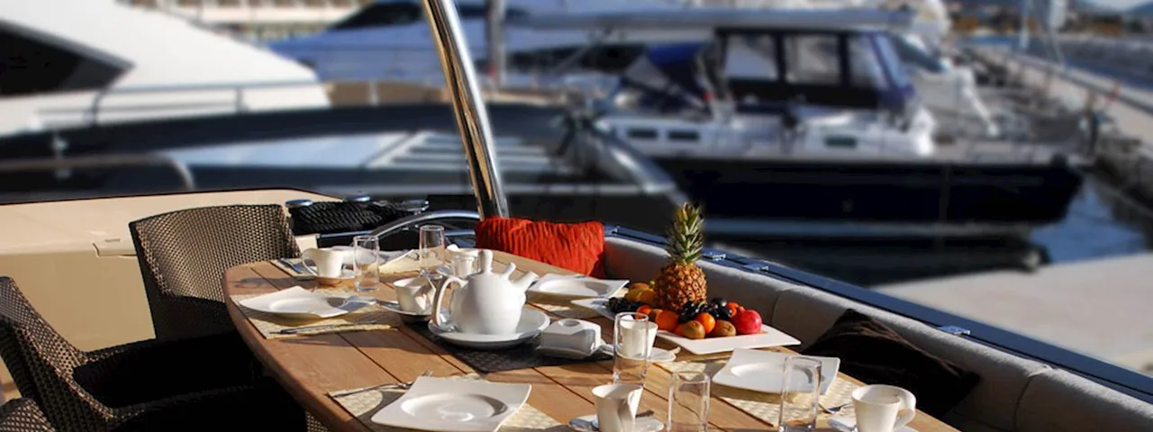 Luxury Islands Escape | MY CHOCO Sunseeker Private Cruise