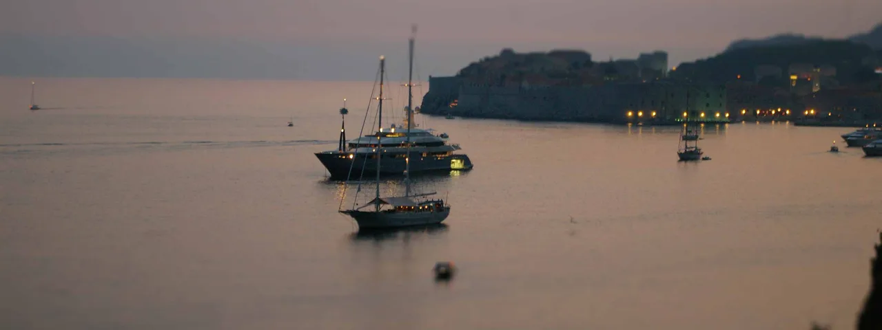 Panoramic view of Dubrovnik old town and Adriatic Sea at sunset from the hilltop