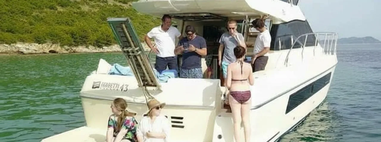 Ferretti 43: Elafiti Islands Private Boat Tour from Dubrovnik