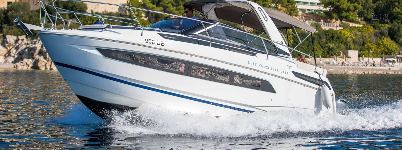 Jeanneau Leader 30 executive speedboat in Dubrovnik - photo 02