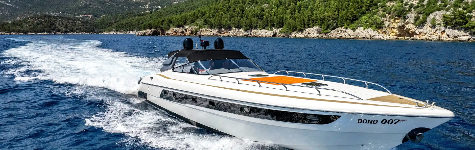 Luxury yacht - Tecnomar 20 meters, for private yacht tours in Dubrovnik
