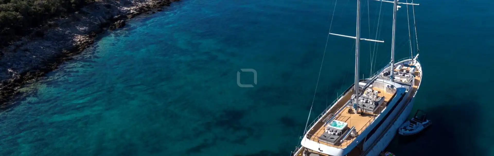 ms_aurum_sky_435m_custom_line_yacht_luxury-005.jpg