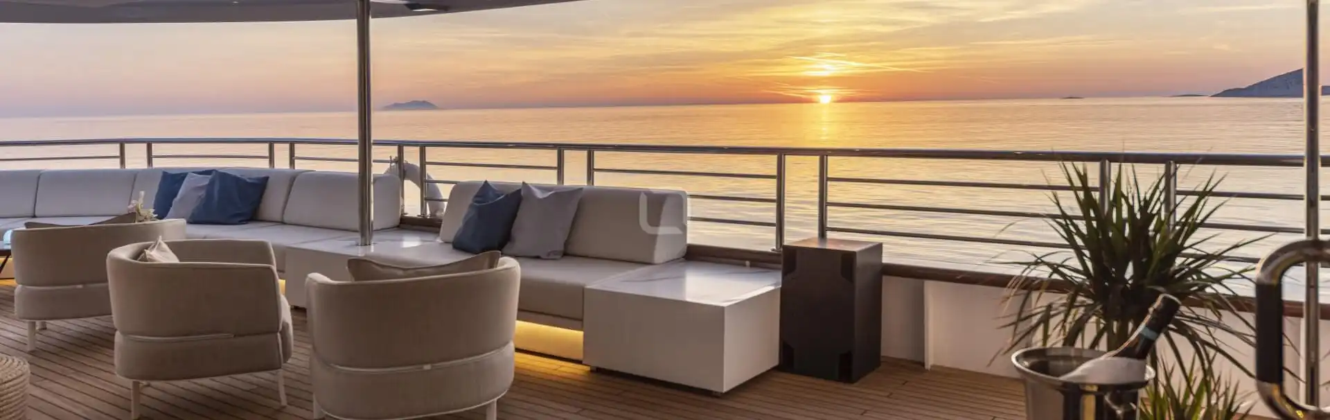my_anthea_custom_made_52_m_motor_yacht_croatia_luxury_yacht_charter-007.jpg