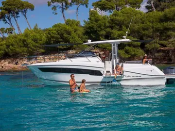 Gallery photo of Jeanneau Cap Camarat 10.5 WA - Series II in Dubrovnik