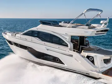 Luxury yacht charter from Dubrovnik. Explore the Adriatic in style.