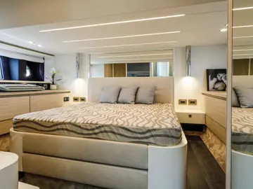 Gallery photo of Cranchi E52 FLY in Dubrovnik