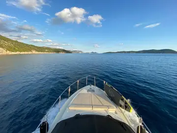 Dubrovnik ferretti fly motoryachts for day tours and transfers