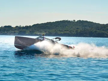 Dubrovnik boat trip. Adventure awaits. Tendo Travel.