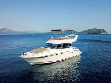 Gallery photo of Prestige 400 Fly in Dubrovnik