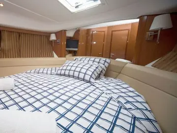 Gallery photo of Jeanneau 42 Fly in Dubrovnik