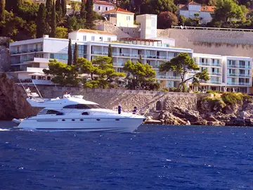 Fairline squadron luxury yacht dubrovnik
