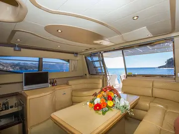 Luxury Yacht Interior | Dubrovnik Departure | Tendo Travel