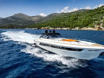 Luxury yacht - Tecnomar 20 meters, for private yacht tours in Dubrovnik