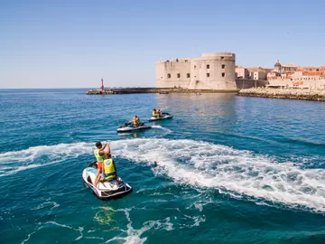 Jet ski safari tour along the dubrovnik riviera 4