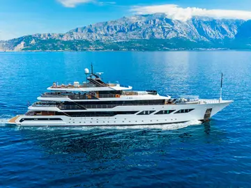 Argo – Fill the Gap Special Offer | June 2026 luxury crewed yacht exterior photo 3, Adriatic Sea Croatia