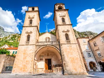Cathedral of Saint Tryphon with twin bell towers in Kotor old town square, Montenegro