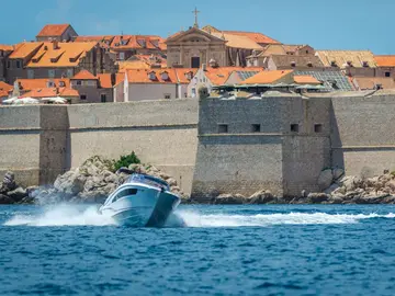Gallery photo of Jeanneau Cap Camarat 9 WA in Dubrovnik