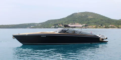 Dubrovnik boat charter: style, comfort & adventure. ITAMA 45
