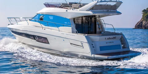 Luxury Prestige 460 Fly yacht charter in Dubrovnik, Hvar, Split, Croatia.