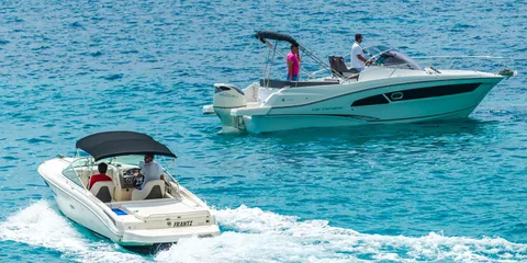 Speedboat tours from Dubrovnik. Explore the Elaphiti Islands with Sea Ray 240 Sunsport and Cap Camarat 9 WA