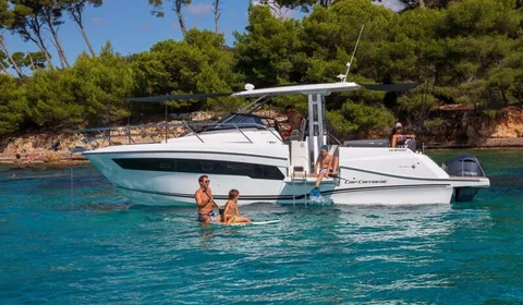 Jeanneau Cap Camarat 10.5 WA - Series II