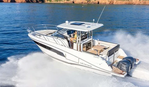Jeanneau Cap Camarat 10.5 WA - Series II