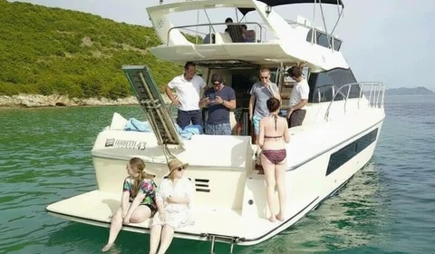 Ferretti fly yacht dubrovnik charter
