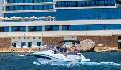 Jeanneau Cap Camarat 9 - Private boat tour. In front of Dubrovnik Excelsior Hotel