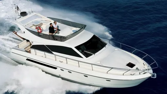 Motor yacht - Ferretti 43 Fly for day tours & charter in Dubrovnik