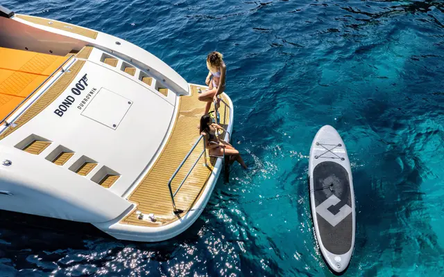 Bond 007 yacht. Luxury Dubrovnik charter experience.