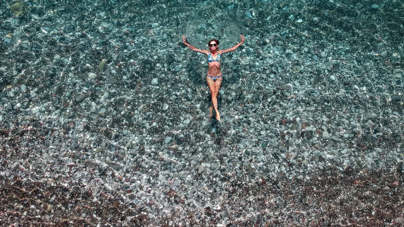 swimming in crystal Dubrovnik sea with Dubrovnik private boat trips