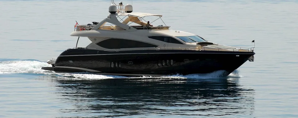 Sunseeker 86 MY CHOCO luxury superyacht — private charter on the Croatian Adriatic