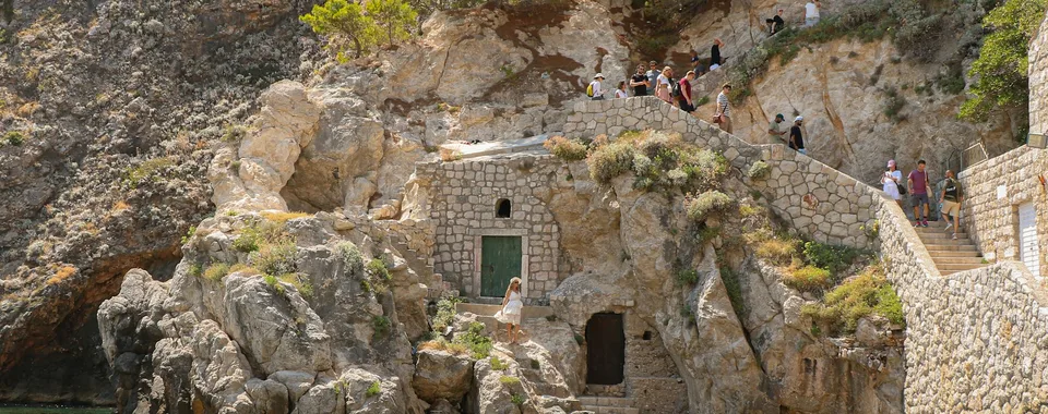 Private boat tour on the Adriatic near Dubrovnik — Game of Thrones seven kingdoms sea route
