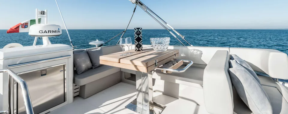 Luxury Private Boat Tours: Dubrovnik to Hvar in Style