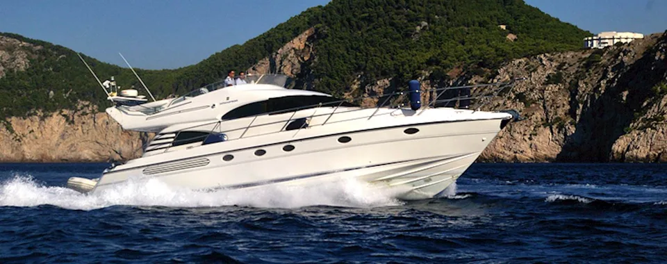 M/Y Malawi Fairline: Extended Elafiti Islands & Caves Boat Tour