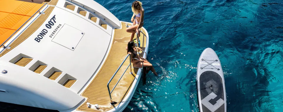 Bond 007 yacht. Luxury Dubrovnik charter experience.