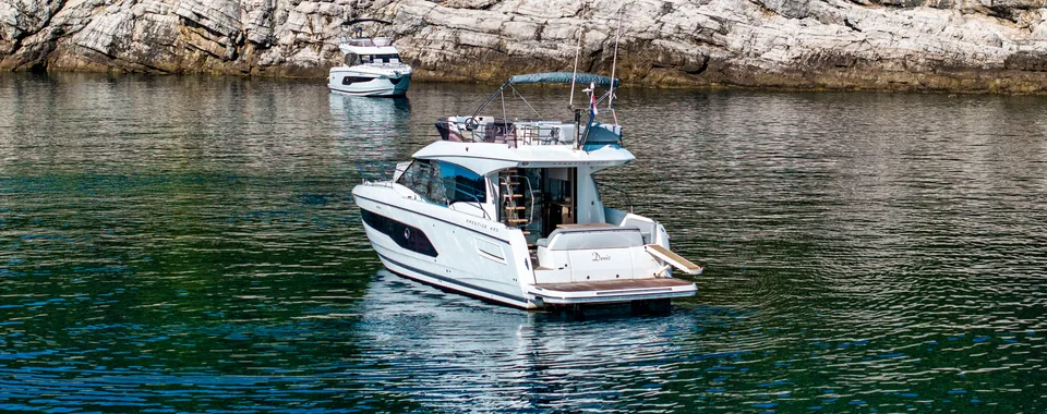 prestige_420_luxury_yacht_tendo_dubrovnik07.jpg