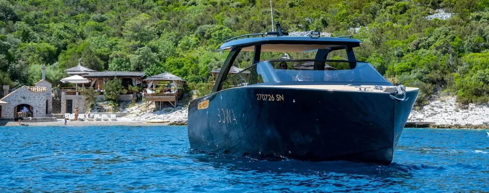 colnago_luxury_boats_dubrovnik_05.jpg