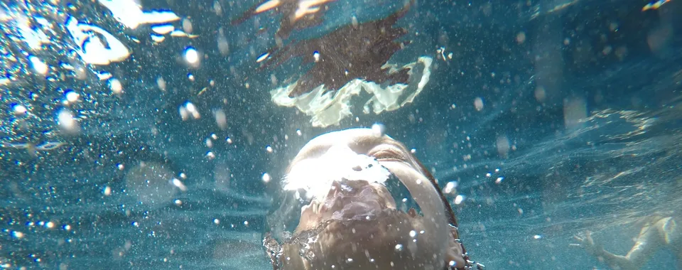 Snorkeling stop on Private Blue Cave Tour Dubrovnik in clear Adriatic cave waters