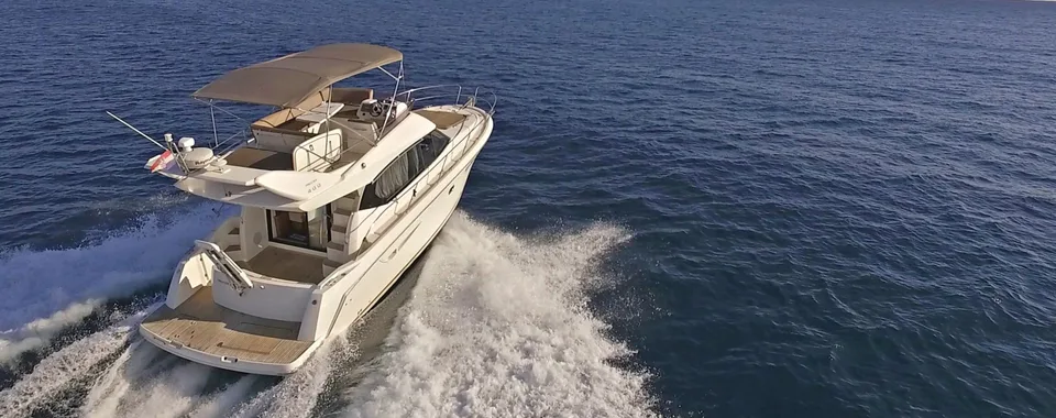 Prestige 400 flybridge yacht option for Private Blue Cave Tour Dubrovnik luxury charter