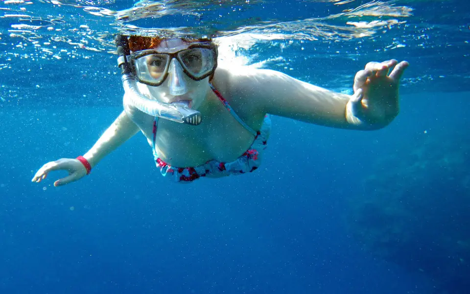 default-image-snorkeling