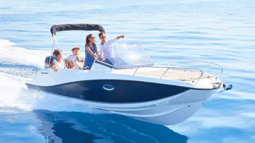 Family boat tour Dubrovnik | Explore Adriatic with Tendo Luxury Travel Medium class speedboat