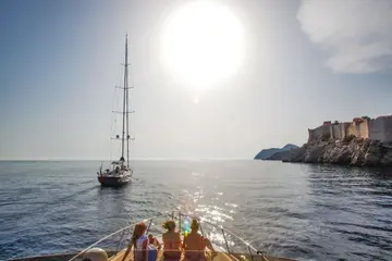 Dubrovnik boat cruise with Tendo Luxury Travel. Book your unforgettable Private Boat Tour adventure today!