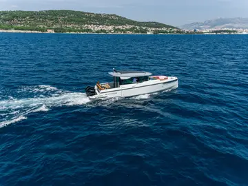 Gallery photo of Saxdor 320 GTC in Dubrovnik