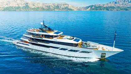 Argo – Fill the Gap Special Offer | June 2026 luxury crewed yacht — exterior view, Adriatic Sea Croatia